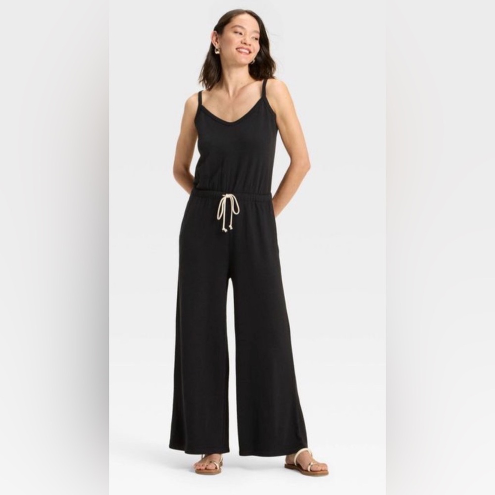 Universal Thread Black Wide-Leg Drawstring Jumpsuit